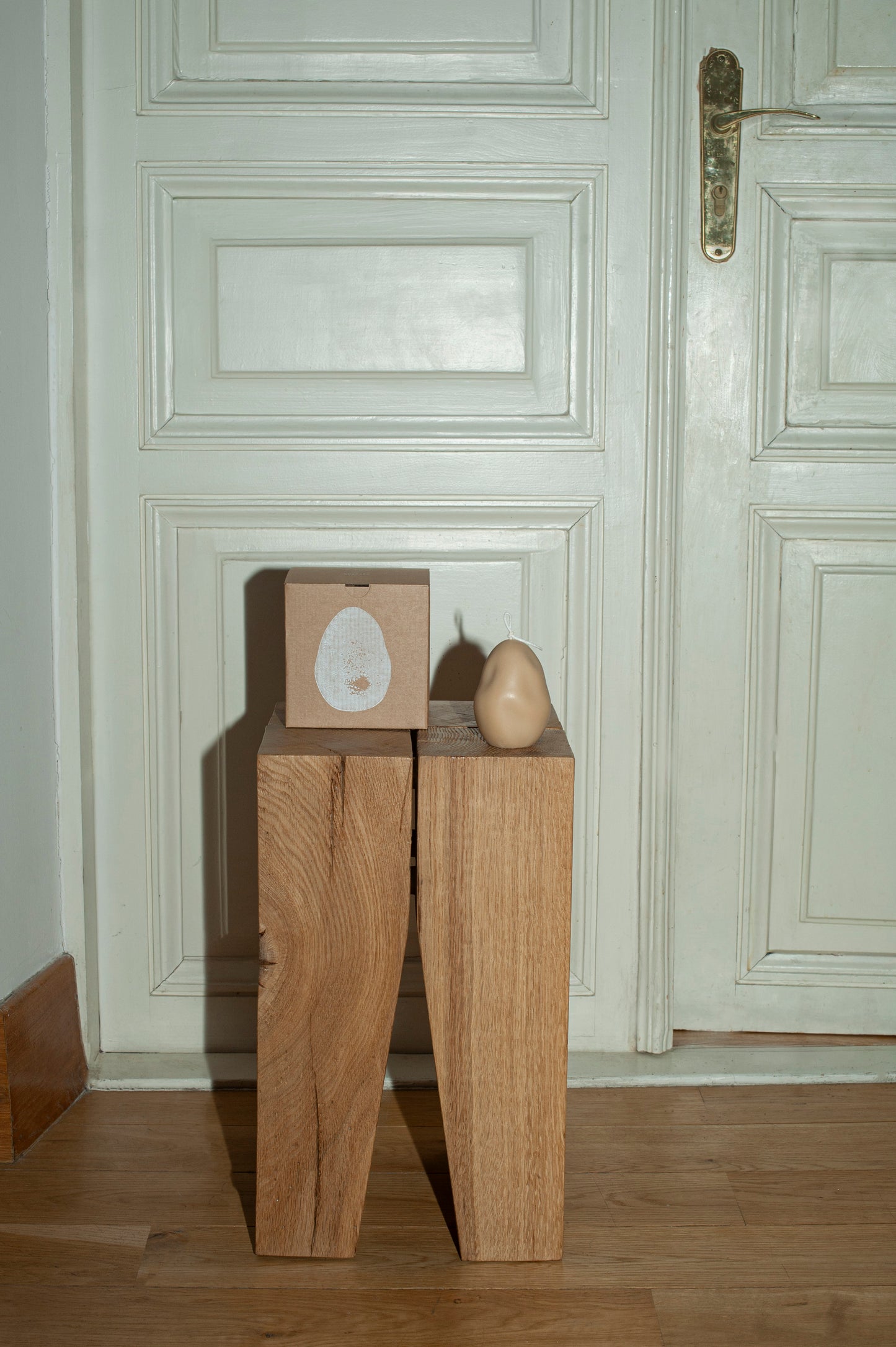 "Luma" Easter Candle – 2 Sizes 