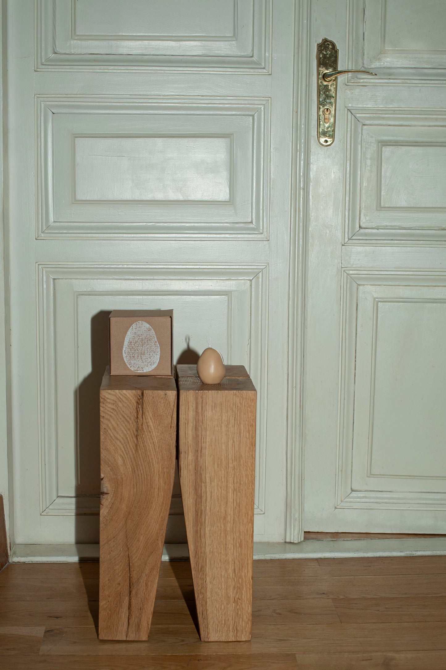 "Luma" Easter Candle – 2 Sizes 