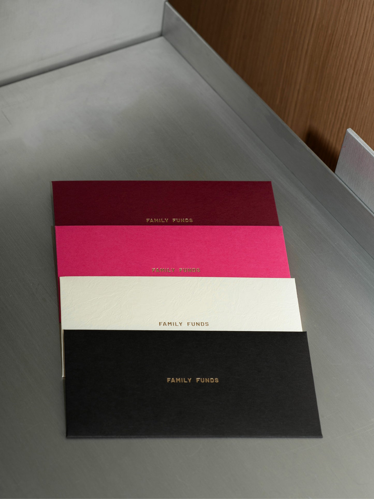 FAMILY FUNDS envelope SS'25 – high quality foiling (4 colors to choose from)