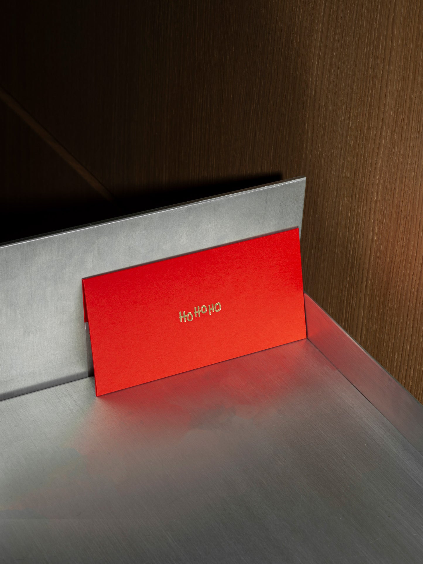 Dovanų vokas AW'25 Gold- Santa Red /aukštos kokybės folijavimas / HO HO HO