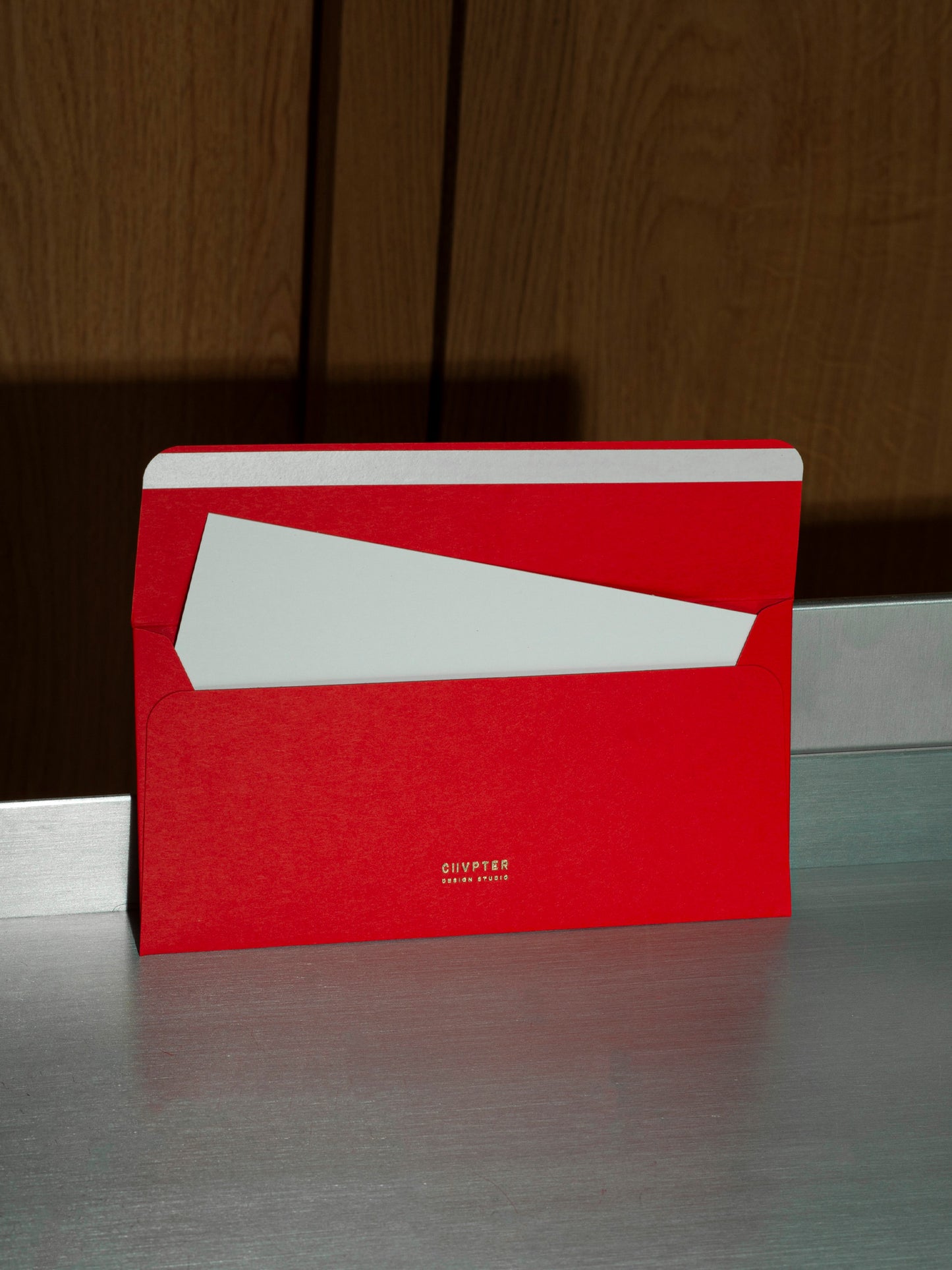 Dovanų vokas AW'25 Gold- Santa Red /aukštos kokybės folijavimas / HO HO HO