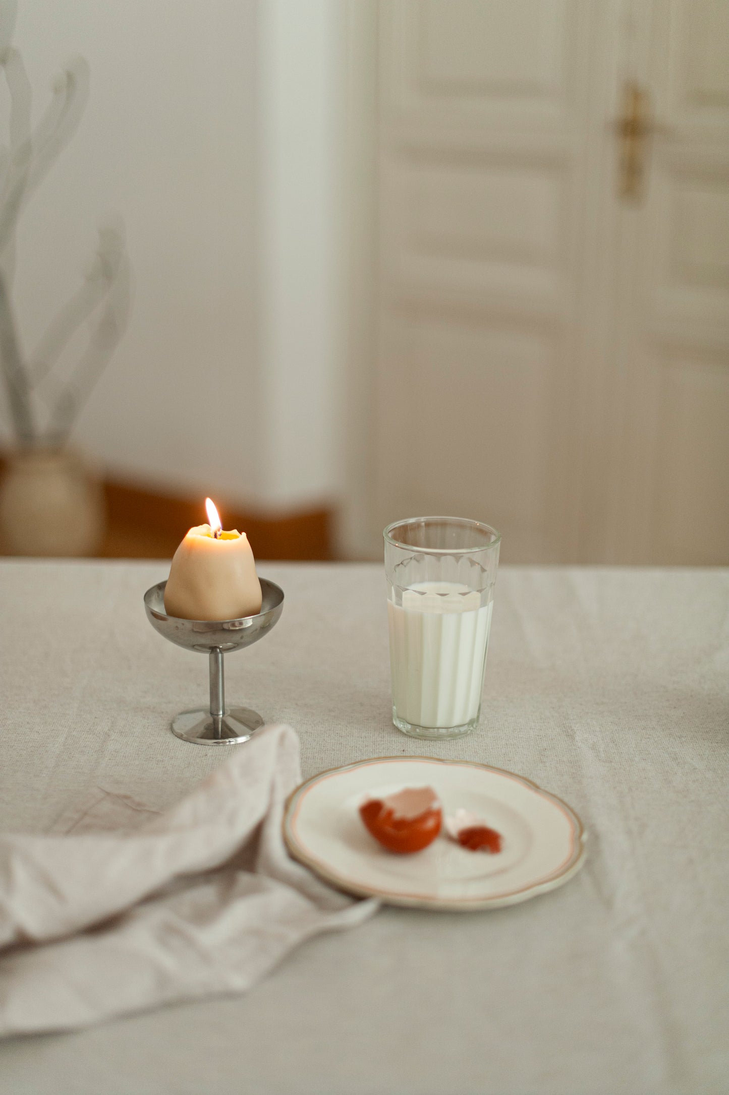 "Luma" Easter Candle – 2 Sizes 