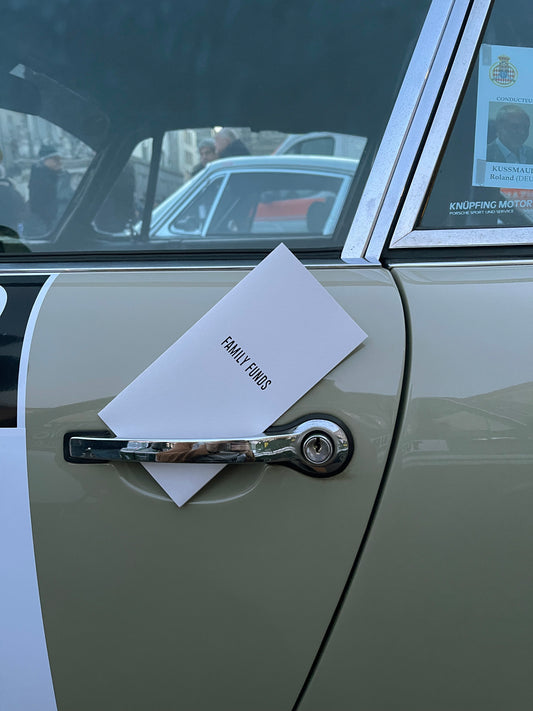 FAMILY FUNDS / Money envelope for a gift